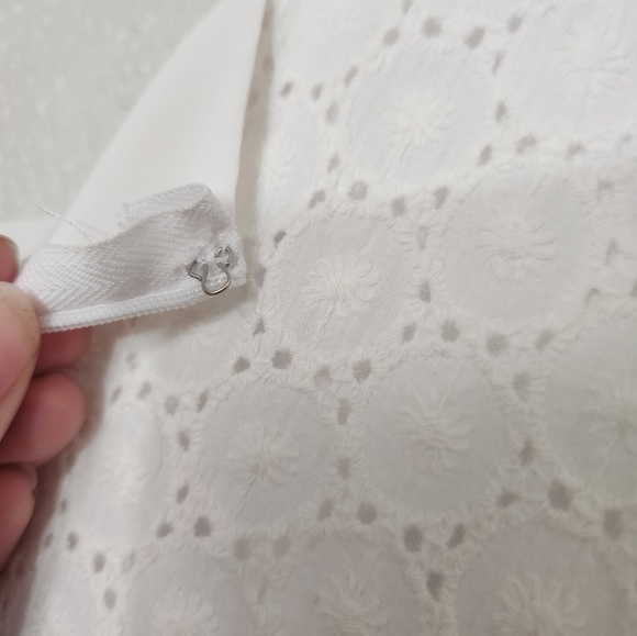 Love Reign Jr Women's White Fit & flare Eyelet Sleeveless dress Small Short - Picture 10 of 11